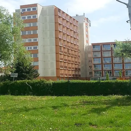 Aranyhid Ilona Apartman *